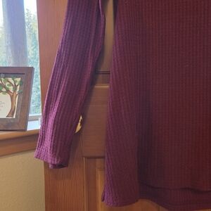 Sonoma Ribbed V-Neck Sweater Tunic in Burgundy Modest Length Great For Leggings